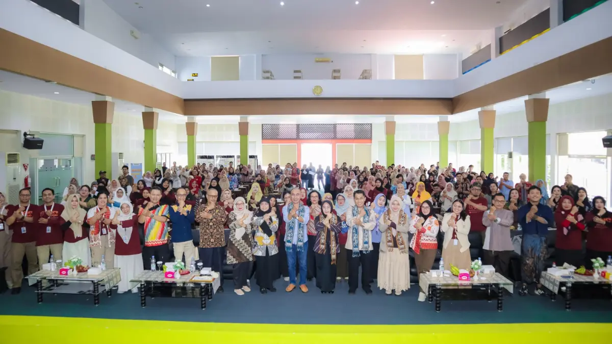 Sebanyak 158 praktisi pendidikan yang terdiri dari guru SD, SMP, kepala sekolah, hingga pengawas sekolah dari tiga wilayah—Kota Pontianak, Kota Singkawang, dan Kabupaten Kubu Raya—berkumpul di Auditorium Ki Hajar Dewantara, Balai Penjaminan Mutu Pendidikan (BPMP) Kalimantan Barat, Sabtu (11/7). (ISTIMEWA)
