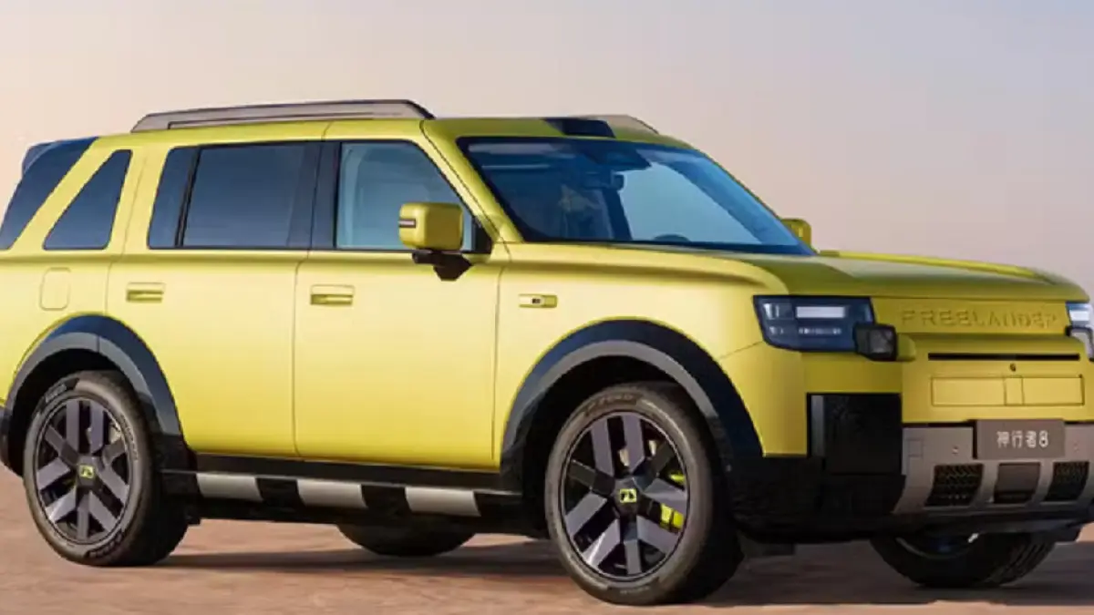 Freelander 8 menampilkan kabin futuristis dengan layar besar dan teknologi pintar hasil kolaborasi Chery-Jaguar Land Rover. (CNEVPOST)