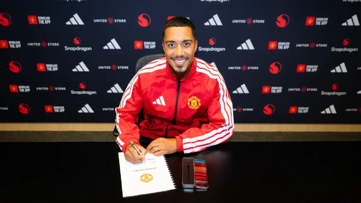Youri Tielemans mendapat kepercayaan sebagai kapten Belgia dan kini membawa jiwa kepemimpinan ke Manchester United. (Dok.MU)