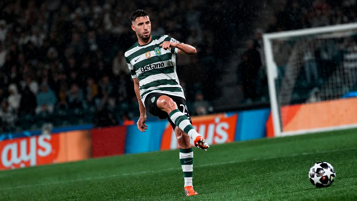 Goncalo Inacio menjadi target AC Milan untuk memperkuat lini belakang. (IG@goncaloinacio_25)