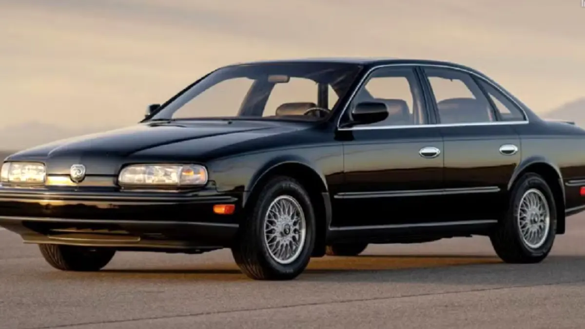 Infiniti Q45 (CARBUZZ)