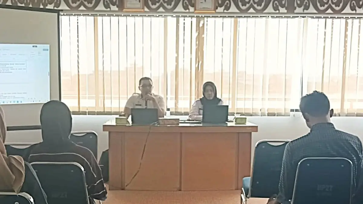 Kanwil Kemenkum Kalbar menggelar pembekalan hukum kepada calon pengantin di KUA Pontianak Utara pada Rabu (15/7). (DOK KANWIL KEMENKUM KALBAR)