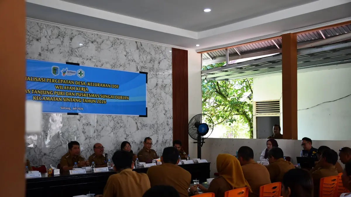 KAWASAN : Pemkab Sintang percepat upaya mewujudkan Kecamatan Sintang sebagai kawasan bebas buang air besar sembarangan.

(ISTIMEWA)