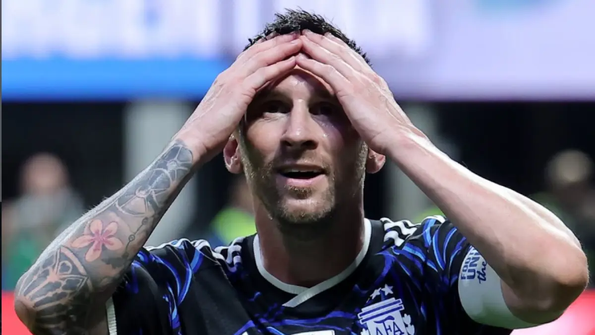 Lionel Messi menegaskan keberhasilan Argentina melaju ke final Piala Dunia 2026 merupakan hasil kerja keras seluruh tim, bukan perlakuan istimewa FIFA. (IG@afaseleccion)