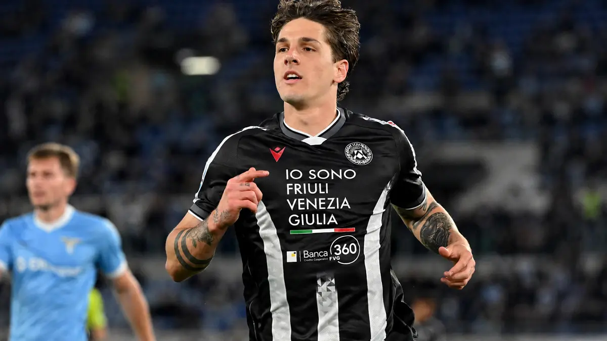 Nicolo Zaniolo kembali ditawarkan kepada AC Milan di tengah konflik kontraknya dengan Udinese. (IG@nicolozaniolo)