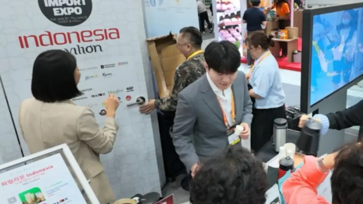 Stan salah satu pelaku usaha asal Indonesia dalam Korea Import Expo (KIE) 2026, di Coex Exhibition Hall, Seoul, Korea Selatan yang berlangsung pada 23-25 Juni 2026. (ANTARA/HO-Kemendag)