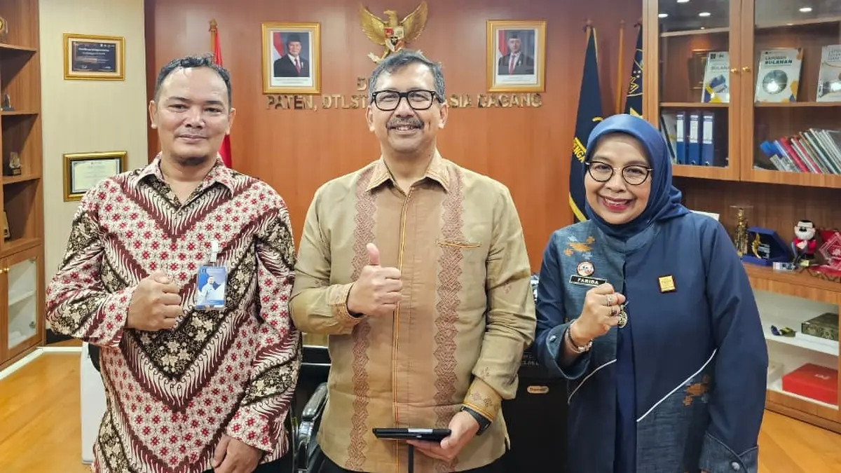 Kanwil Kemenkum Kalbar menggelar koordinasi strategis bersama Direktorat Hak Cipta dan Desain Industri serta Direktorat Paten, Desain Tata Letak Sirkuit Terpadu (DTLST) Direktorat Jenderal Kekayaan Intelektual (DJKI), Kamis (16/7). (DOK KANWIL KEMENKUM KALBAR)