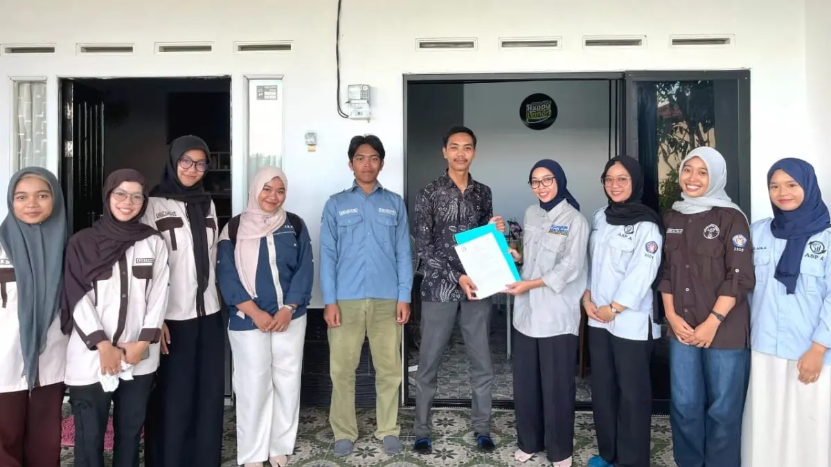 Mahasiswa Akuntansi Keuangan Perusahaan dan mahasiswa Akuntansi Sektor Publik Poltesa mengambil langkah nyata melalui kegiatan Program Based Learning (PBL) guna menciptakan perangkat hitung pajak otomatis berbasis microsoft excel yang mudah dan praktis. (ISTIMEWA)