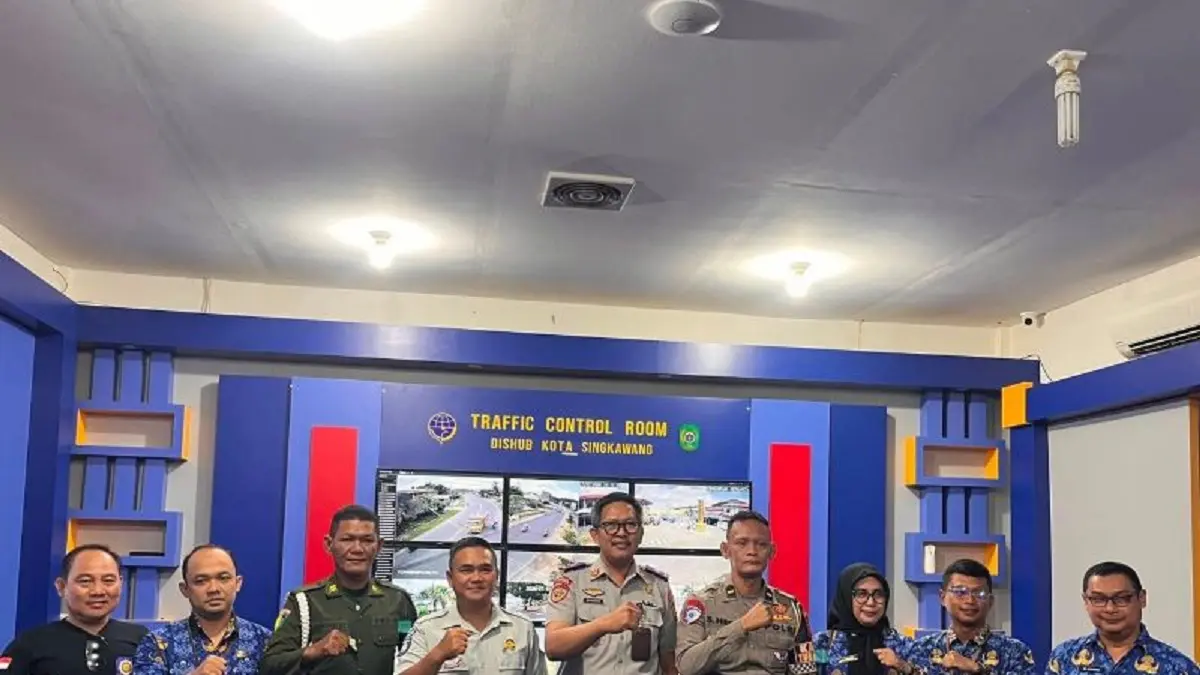 Persiapan launching TOA CCTV Di dinas Perhubungan kota Singkawang (ANTARA/Narwati)