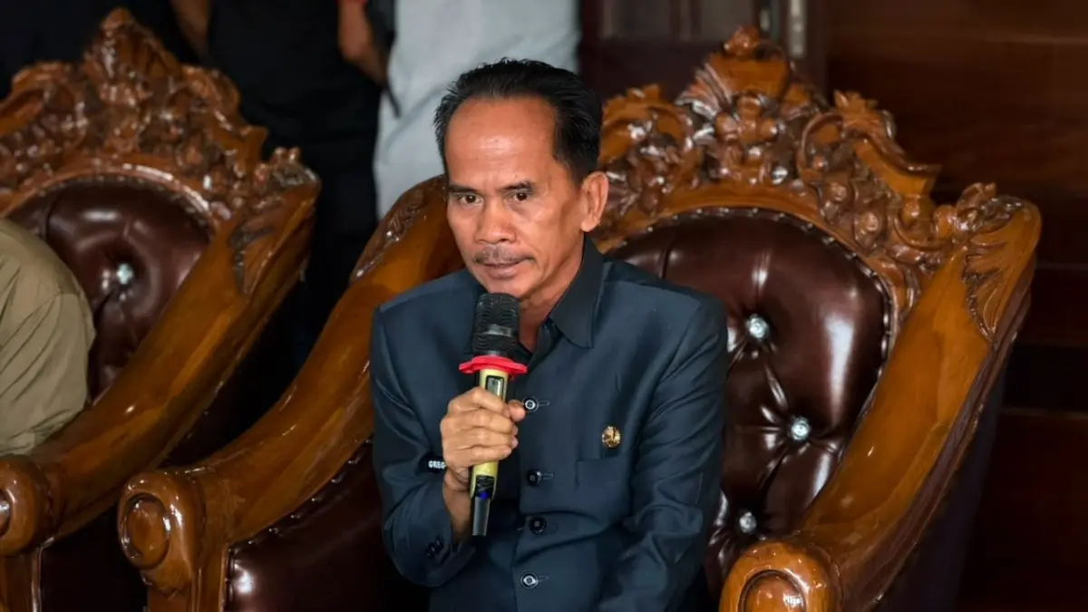 Bupati Sintang, Gregorius Herkulanus Bala.