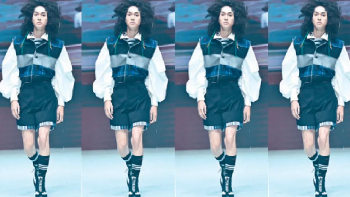 Label DANJYO HIYOJI menjadikan olahraga sebagai inspirasi koleksi Athletic Rhythm. (PLAZA INDONESIA FASHION WEEK)