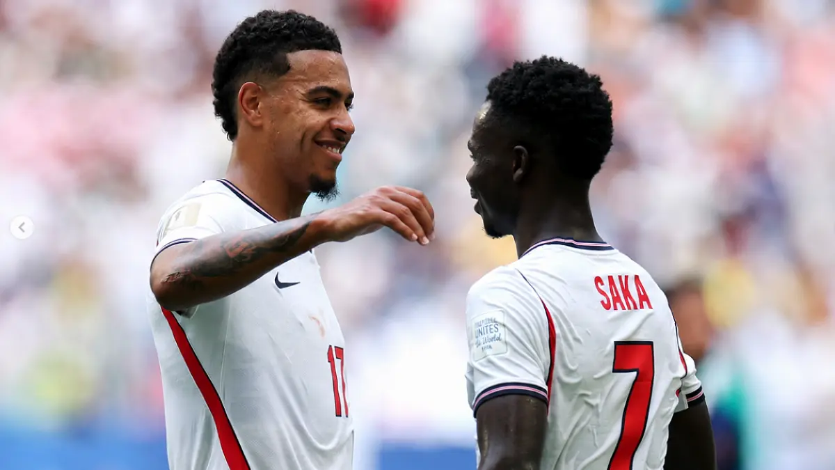 Morgan Rogers dan Bukayo Saka di Timnas Inggris. (IG@mrogers)
