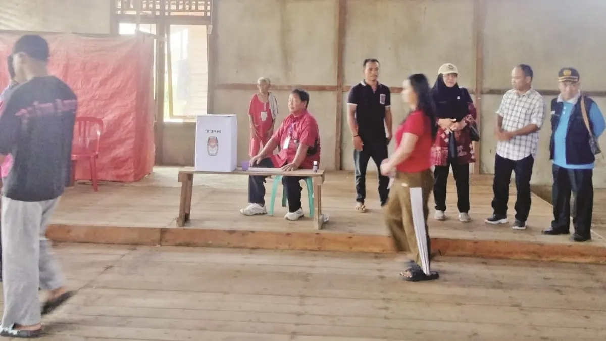 Pelaksanaan Pilkades serentak yang dilaksanakan di Kabupaten Kapuas Hulu. (ISTIMEWA) 