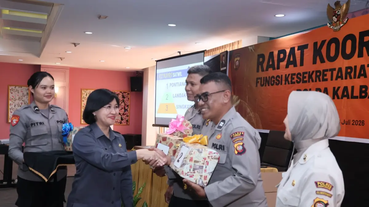 Polres Landak meraih peringkat kedua dalam penilaian kinerja kesekretariatan Polda Kalbar di Pontainak pada Kamis 916/7).