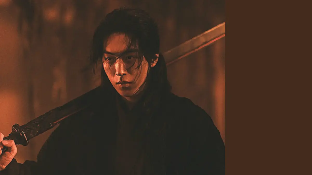 Gu-Cheon (Nam Joo-hyuk) dalam serial The East Palace (NETFLIX/DOK JAWAPOS)