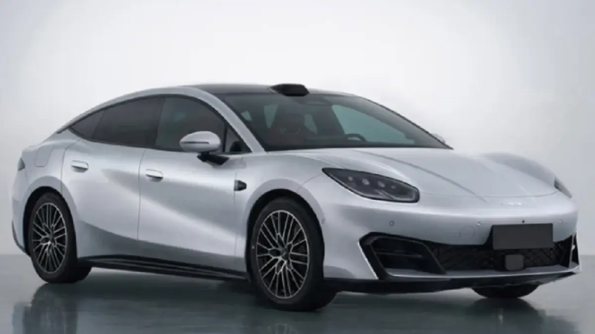 BYD Fang Cheng Bao Formula S menawarkan desain liftback sporty dengan klaim jarak tempuh hingga 900 kilometer. (CARNEWSCHINA)