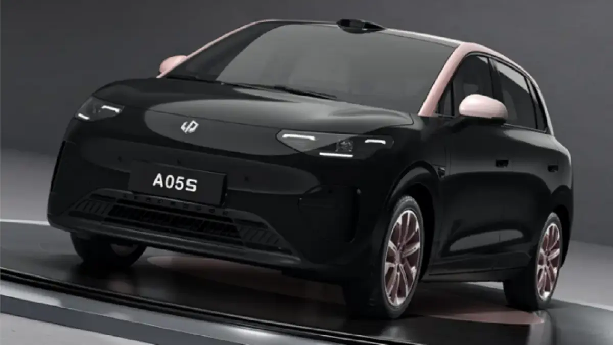 Leapmotor memperkenalkan interior A05S dengan LiDAR, kabin modern, dan jarak tempuh hingga 510 km untuk pasar EV kompak. (LEAPMOTOR)