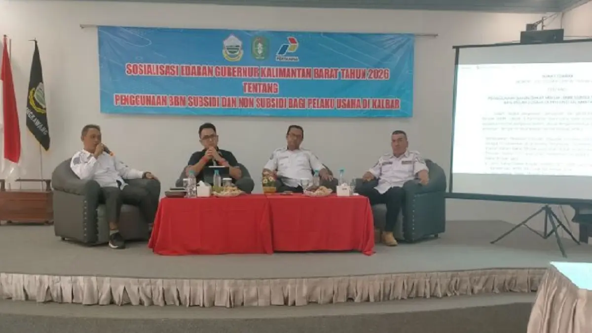 Sosialisasi Edaran Gubernur Kalbar Tahun 2026 tentang penggunaan BBM subsidi dan nonsubsidi bagi pelaku usaha SPBU di Aula Hotel Sentosa Singkawang. (ANTARA/Narwati)