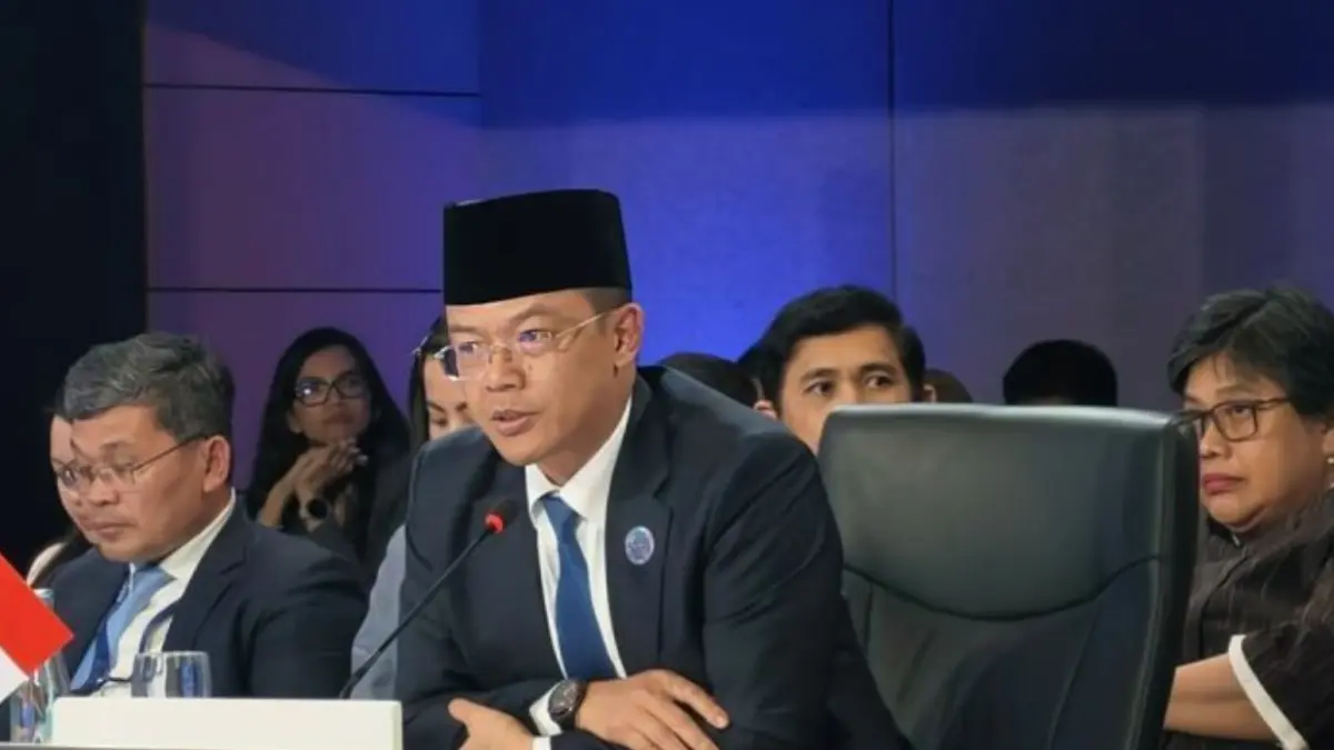 Menteri Luar Negeri Republik Indonesia Sugiono menghadiri Pertemuan Menteri Luar Negeri ASEAN-Inggris di Manila, Filipina, Rabu (22/7). (ANTARA/HO-Kementerian Luar Negeri/aa)