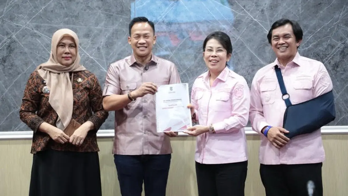 Daud Yordan saat beraudiensi dengan jajaran Pemkot Singkawang. (ISTIMEWA)