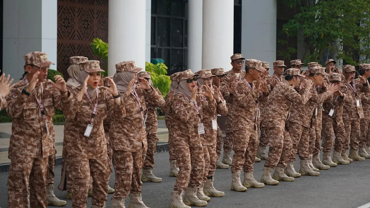 Para kepala perangkat daerah di lingkungan Pemprov Kalbar mengikuti kegiatan Penguatan Kapasitas Jabatan Pimpinan Tinggi Pratama yang digelar BPSDM Kalbar, Sabtu (25/7). (BPSDM KALBAR FOR PONTIANAK POST)