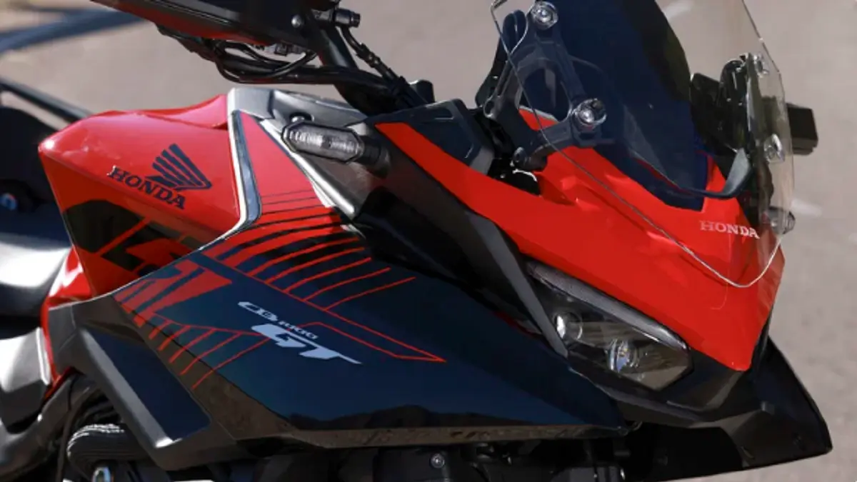 Honda UK meluncurkan program test ride berhadiah yang melibatkan CB1000GT, CB1000 Hornet, dan motor listrik WN7. (VISORDOWN)