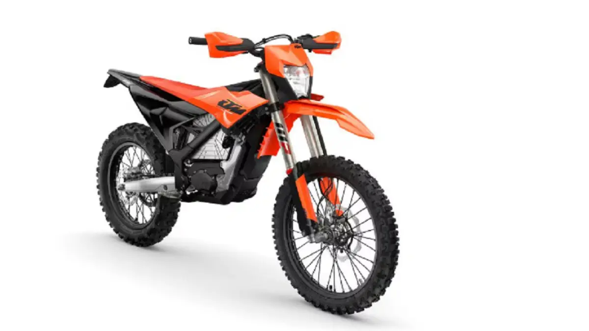 KTM Freeride E 2027 tampil dengan sasis baru, baterai 5,5 kWh yang dapat dilepas, dan motor listrik berperforma lebih tinggi. (KTM)