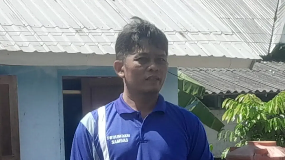 Direktur Perumda Air Minum Tirta Muare Ulakan Kabupaten Sambas, Hidayat