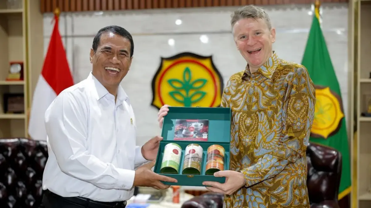 Pertemuan bilateral secara terbatas antara Menteri Pertanian Andi Amran Sulaiman (kiri) dengan Duta Besar Australia untuk Indonesia, Rod Brazier (kanan) di Kantor Pusat Kementerian Pertanian, Jakarta, Selasa (28/7/2026). ANTARA/Harianto