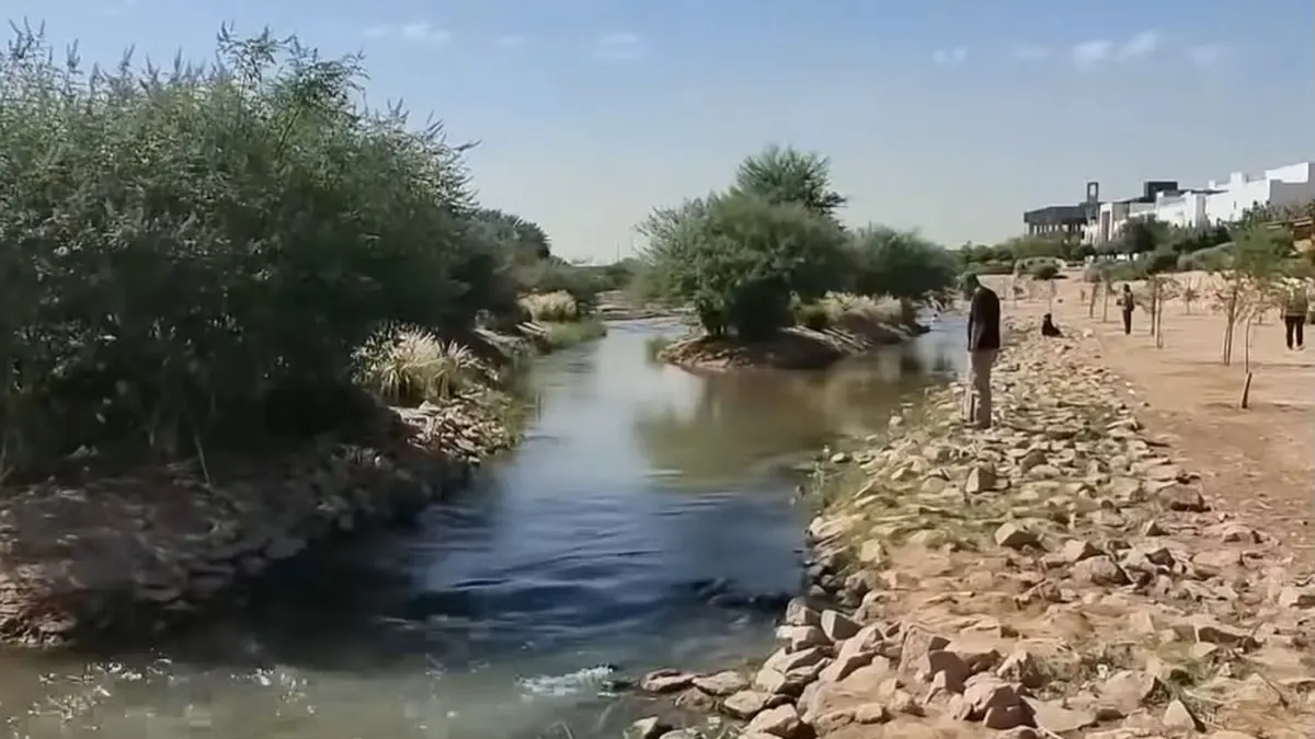 SUNGAI JERNIH: Potongan video pemandangan sungai berair jernih yang muncul di Kota Madinah.    