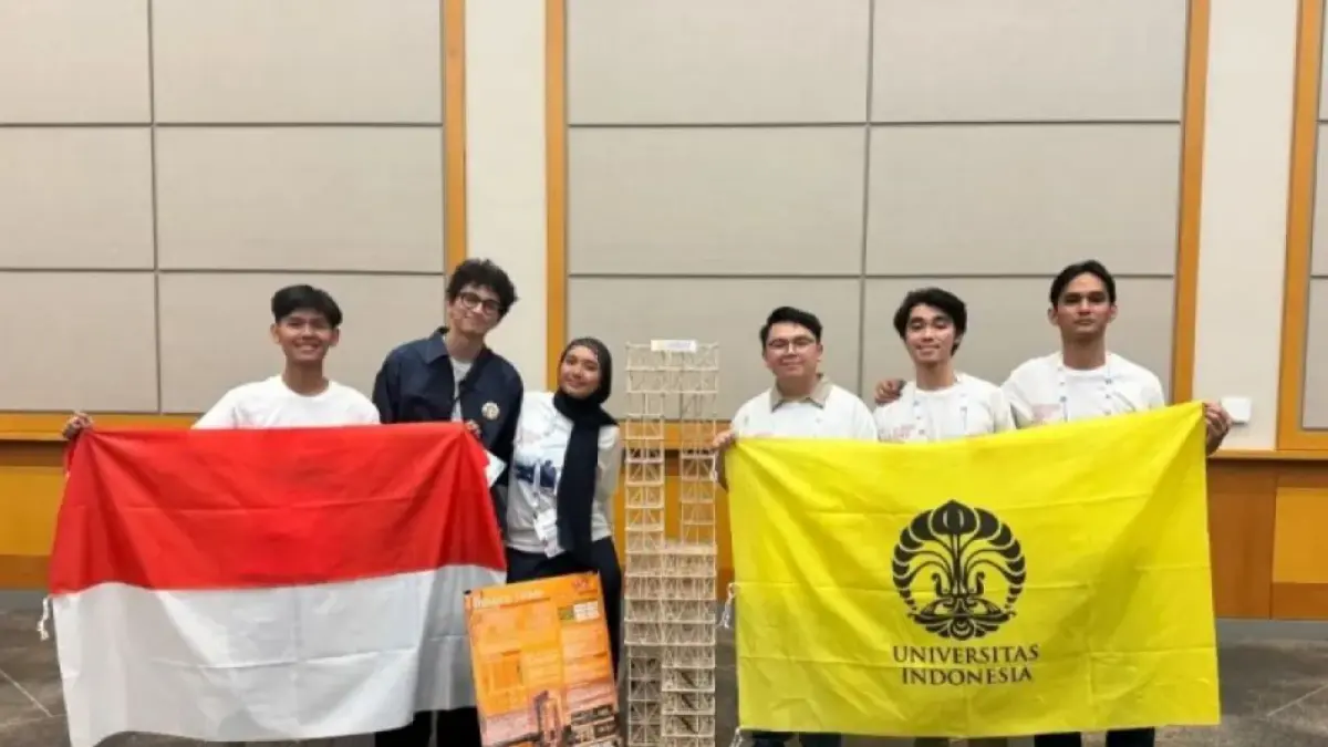 Tim mahasiswa Universitas Indonesia (UI) berhasil meraih peringkat keenam dunia (6th Place Overall) ajang Earthquake Engineering Research Institute (EERI) Seismic Design Competition (SDC) 2026 yang berlangsung di Portland, Oregon, Amerika Serikat, pada 13–17 Juli 2026. ANTARA/HO-Humas UI
