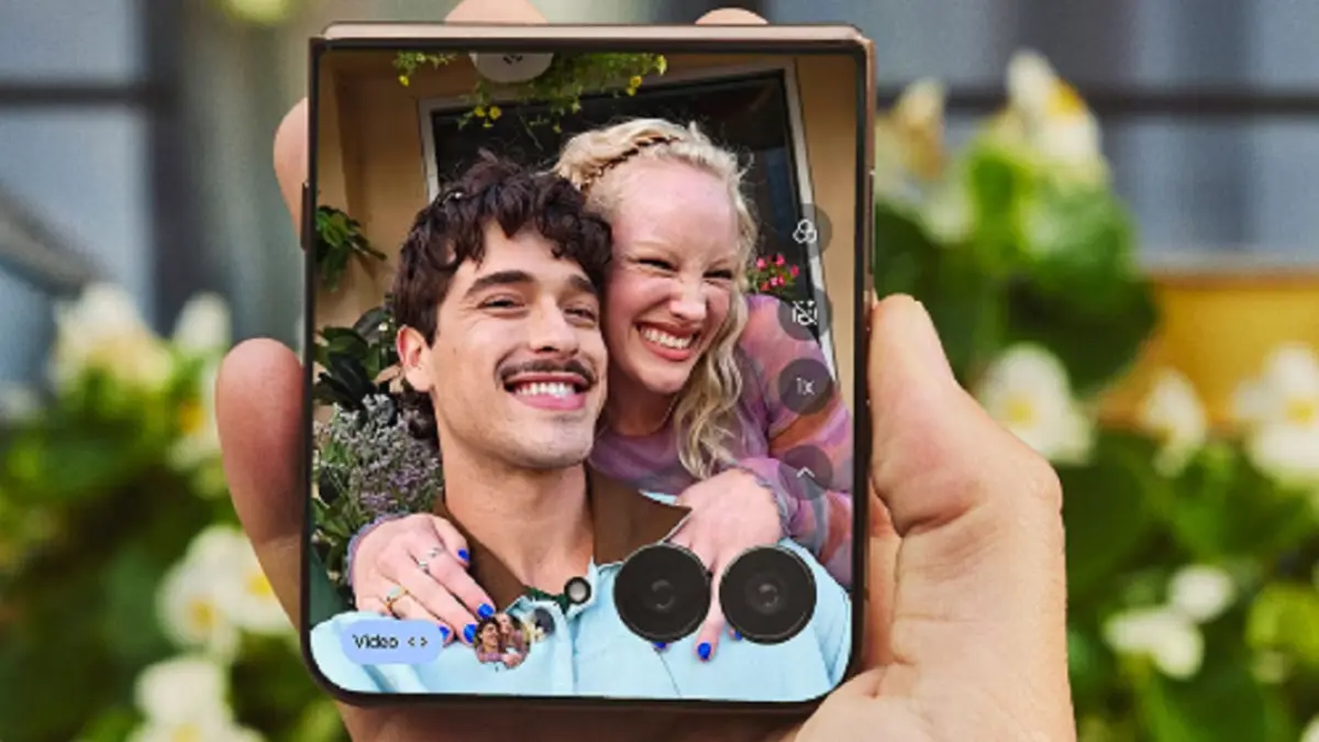 Motorola Razr 70 Ultra menawarkan desain premium dengan layar lipat dan baterai berkapasitas besar. (Dok. Motorola)