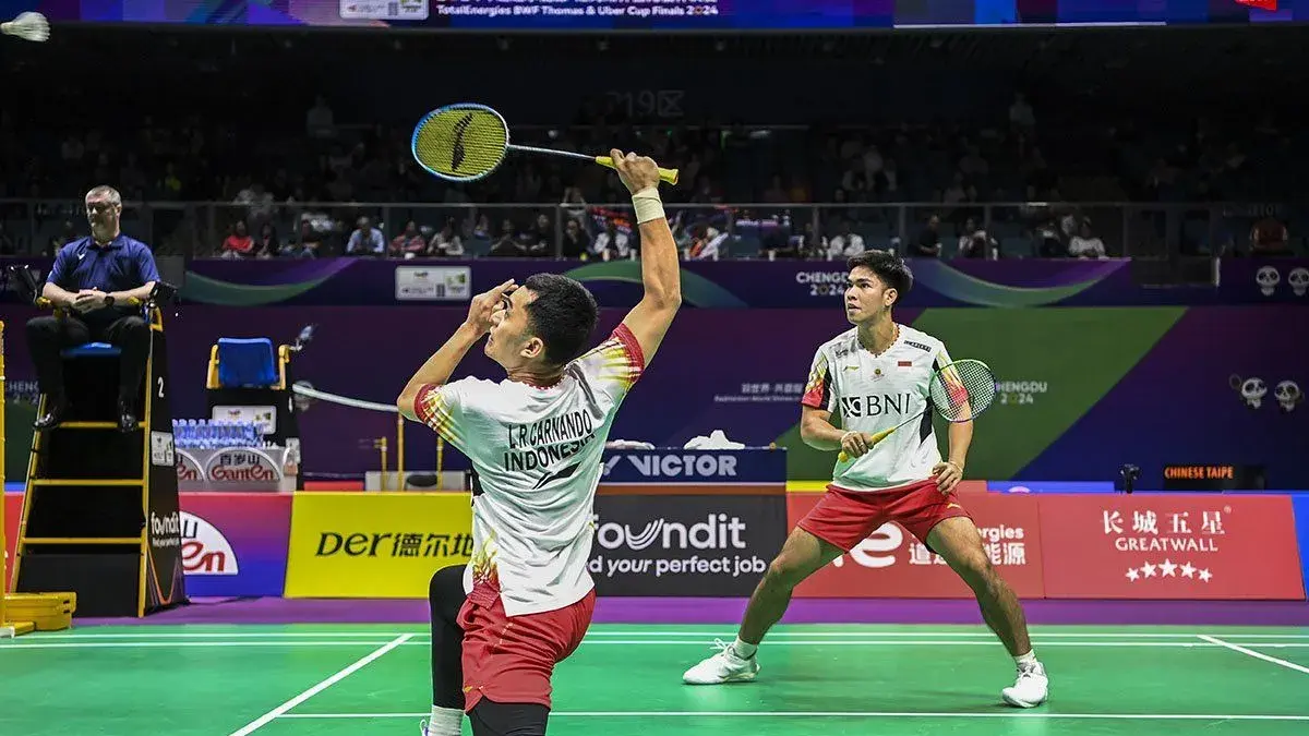 Pasangan ganda putra Indonesia Leo Rolly Carnando (kiri) dan Daniel Marthin (kanan). (ANTARA FOTO/Galih Pradipta/foc).