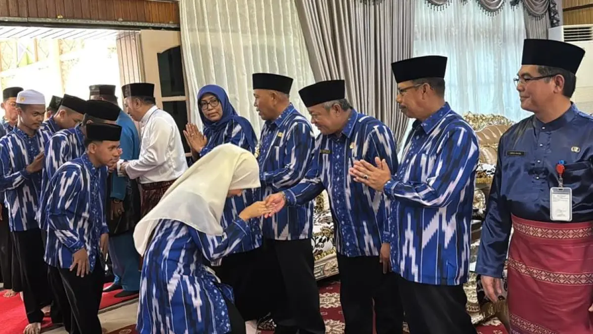 Wabup Mempawah, Juli Suryadi melepas kafilah Kabupaten Mempawah