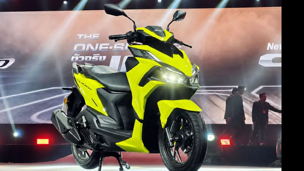 All New Honda Click 160 hadir dengan desain lebih agresif, panel instrumen digital baru, serta varian Street yang menggunakan setang telanjang. (GREATBIKER)