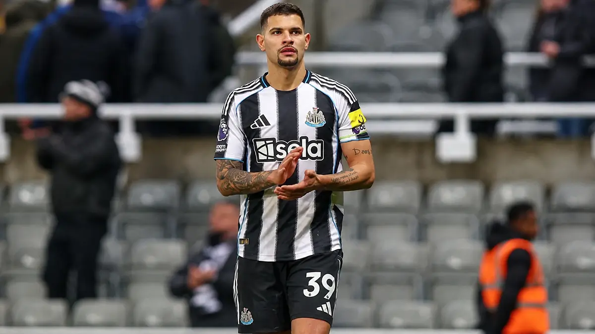 Bruno Guimaraes menjadi target utama Arsenal, tetapi Newcastle United menolak tawaran pertama untuk sang kapten. (IG@brunoguimaraes)