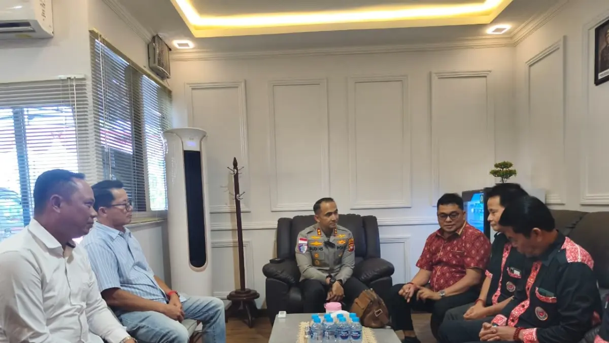 ICDN Sintang paparkan persiapan seminar kepada Kapolres Sintang AKBP Budi Hartono Sutrisno.(ISTIMEWA) 