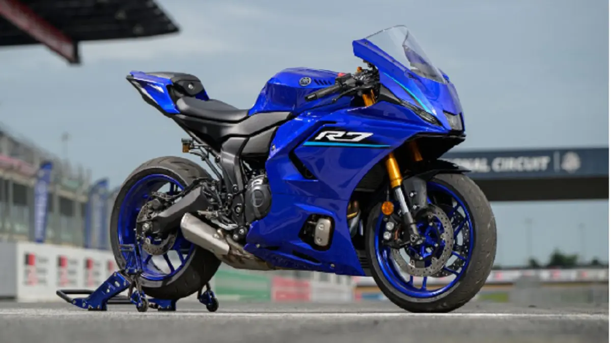 Yamaha R7 2026 Review, Performa CP2 Tetap Buas dengan Teknologi Modern. (GREATBIKER)