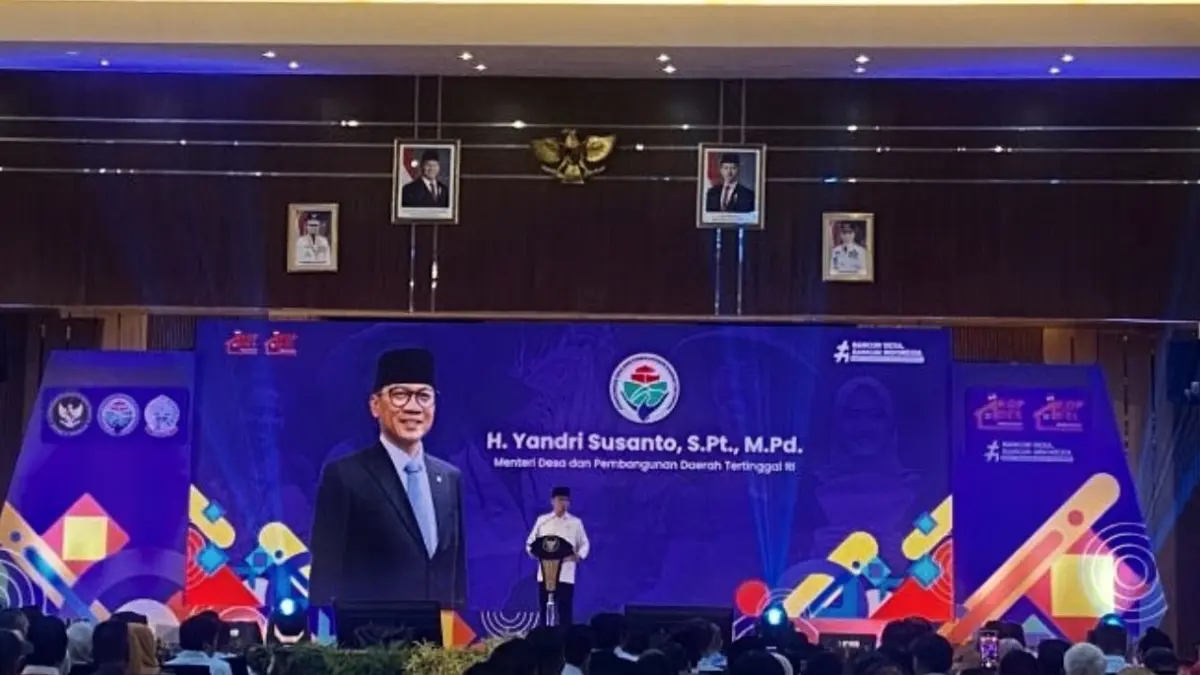 Mendes PDT Yandri Susanto saat menghadiri seminar KDKMP di Makassar, Selasa (4/08). ANTARA/Nur Suhra Wardyah