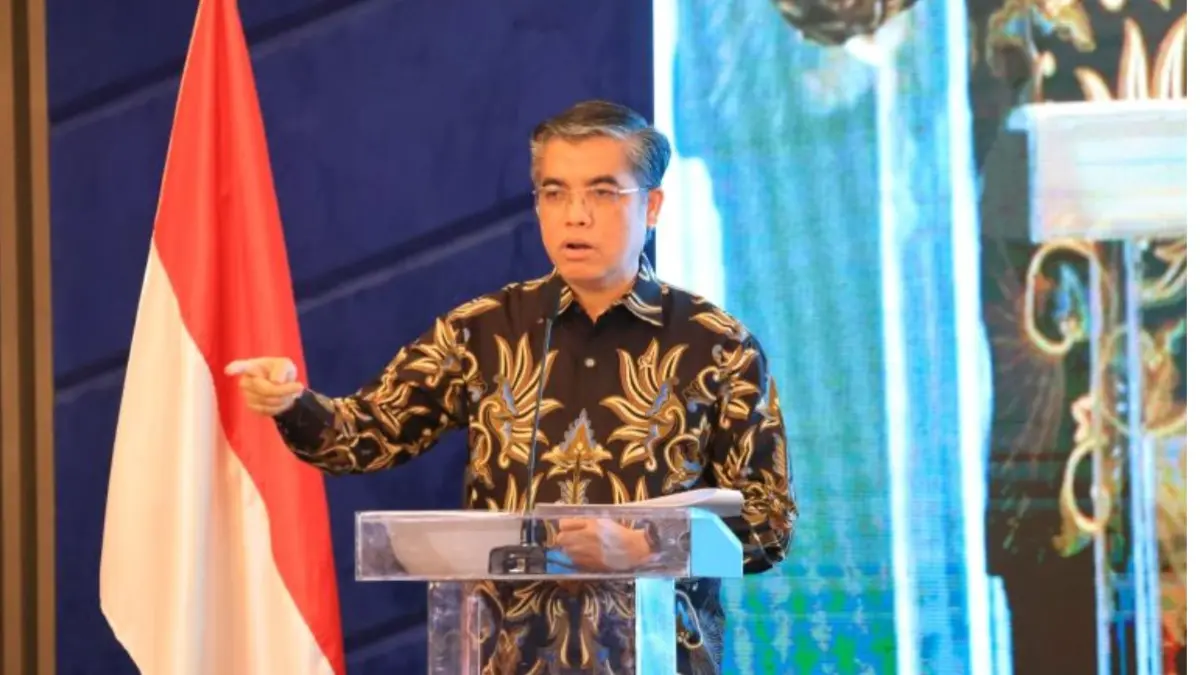 Menteri Ketenagakerjaan (Menaker) Yassierli saat menghadiri pembukaan Rapat Tahunan Asosiasi MIPA LPTK Indonesia (AMLI) Tahun 2026 di Jakarta, Kamis (6/8). (ANTARA/HO-Kemnaker RI)