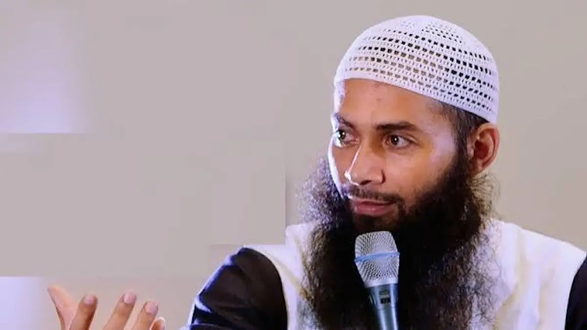 Ustaz Syafiq Riza Basalamah (DOK JAWA POS) 