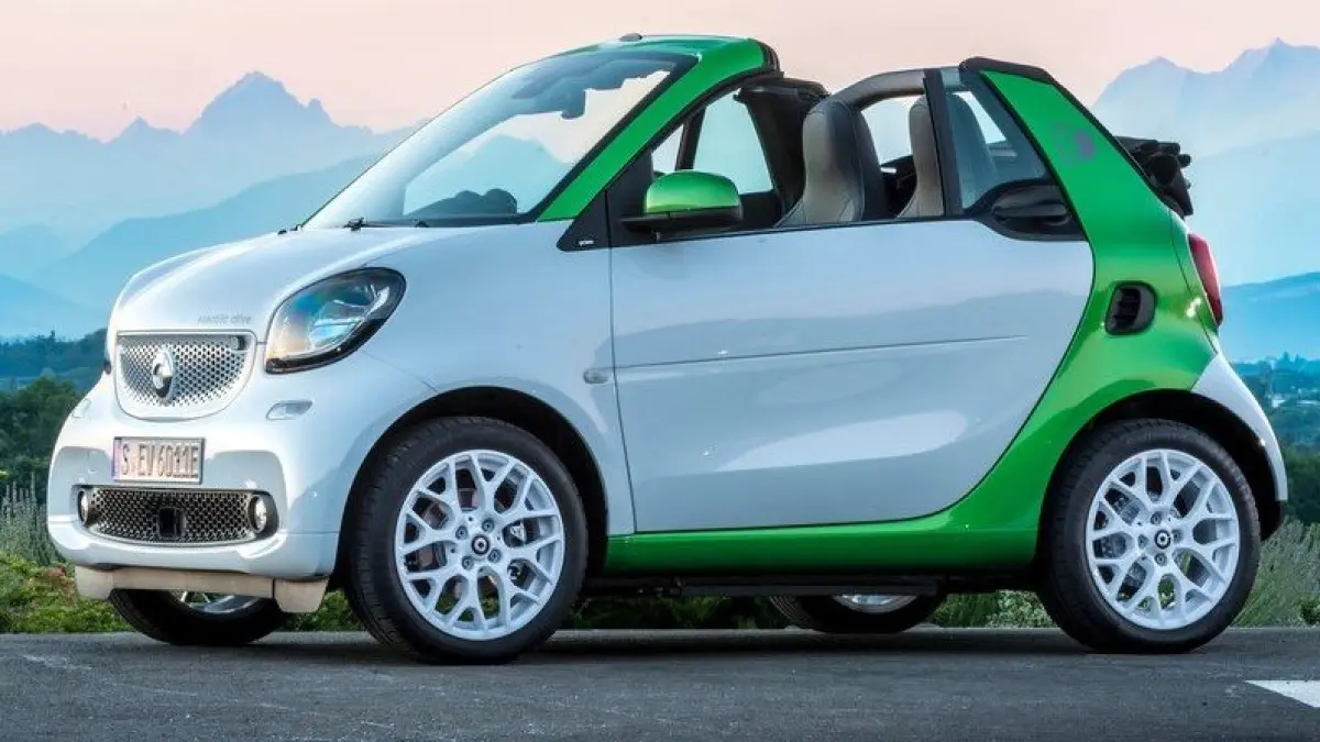 Smart Fortwo Cabrio Generasi 1. (Marcedes Benz)