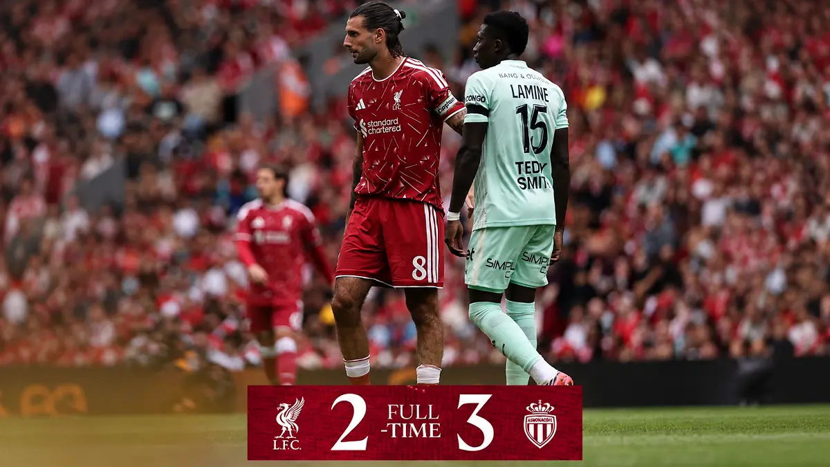 Liverpool kalah 2-3 dari Monaco setelah unggul dua gol. Iraola soroti masalah fisik dan rapuhnya pertahanan The Reds. (IG@liverpoolfc)