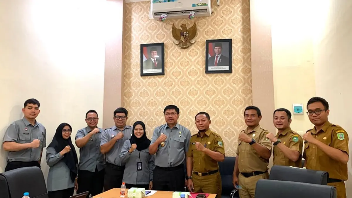 Kanwil Kemenkum Kalbar menggelar rapat harmonisasi Raperbup Sanggau pada Senin (10/8). (ISTIMEWA)