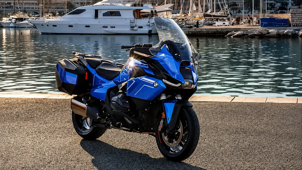 BMW R 1300 RT meraih penghargaan Favorite Motorcycle kategori Special Exhibit GIIAS 2026. (Dok.BMW)
