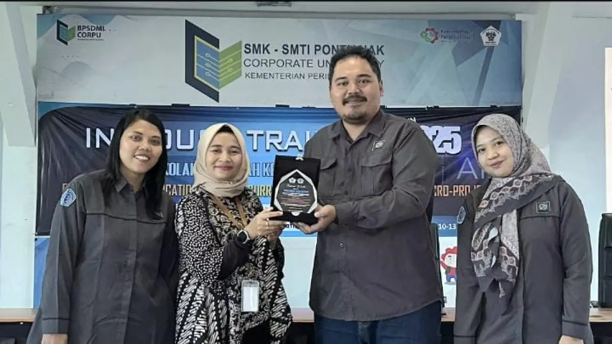 Politeknik Negeri Pontianak (POLNEP) melalui Jurusan Teknologi Pertanian melaksanakan kegiatan Pengabdian kepada Masyarakat (PKM) bertajuk “Sosialisasi Teknologi Decision Support System Berbasis Web kepada Siswa SMK SMTI Pontianak sebagai Instrumen Navigasi Karier dan Jurusan Kuliah” pada Rabu, 17 Juni 2026, di SMK SMTI Pontianak.