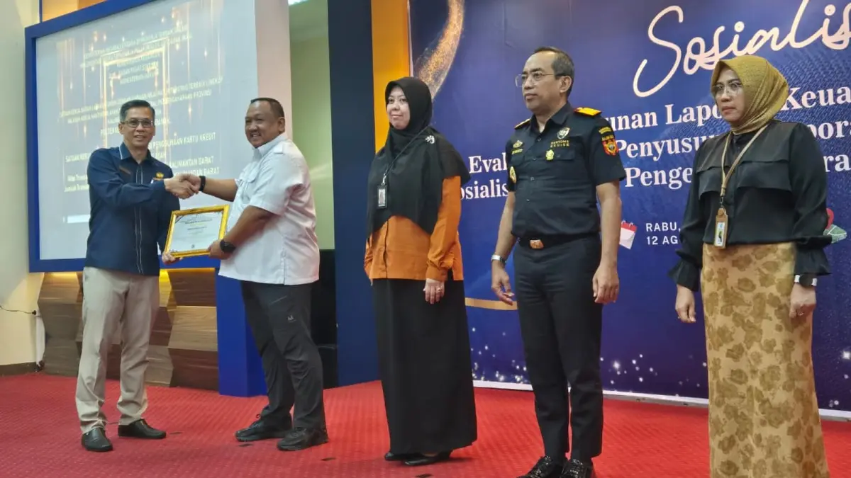 Kanwil Kemenkum Kalbar Raih Peringkat III Kinerja Pelaksanaan Anggaran Terbaik 2025. (DOK KANWIL KEMENKUM KALBAR)