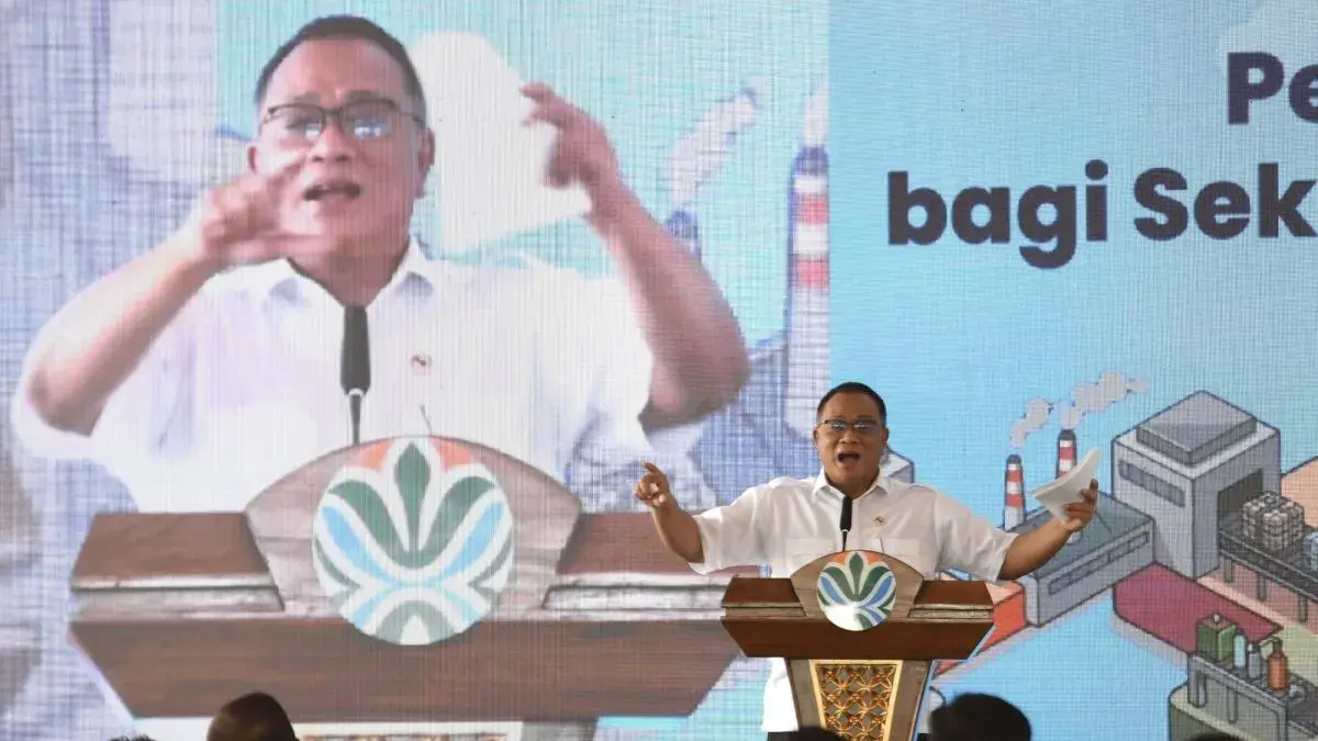 Menteri Lingkungan Hidup Mohammad Jumhur Hidayat. (Antara)