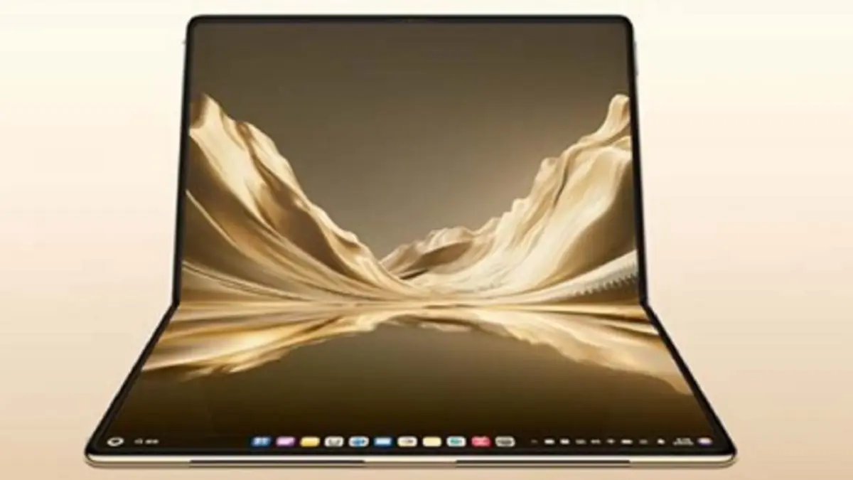 Huawei dikabarkan menyiapkan MateBook Fold Mini dengan desain laptop lipat berukuran lebih kecil dan cover screen. (Dok. Huawei)