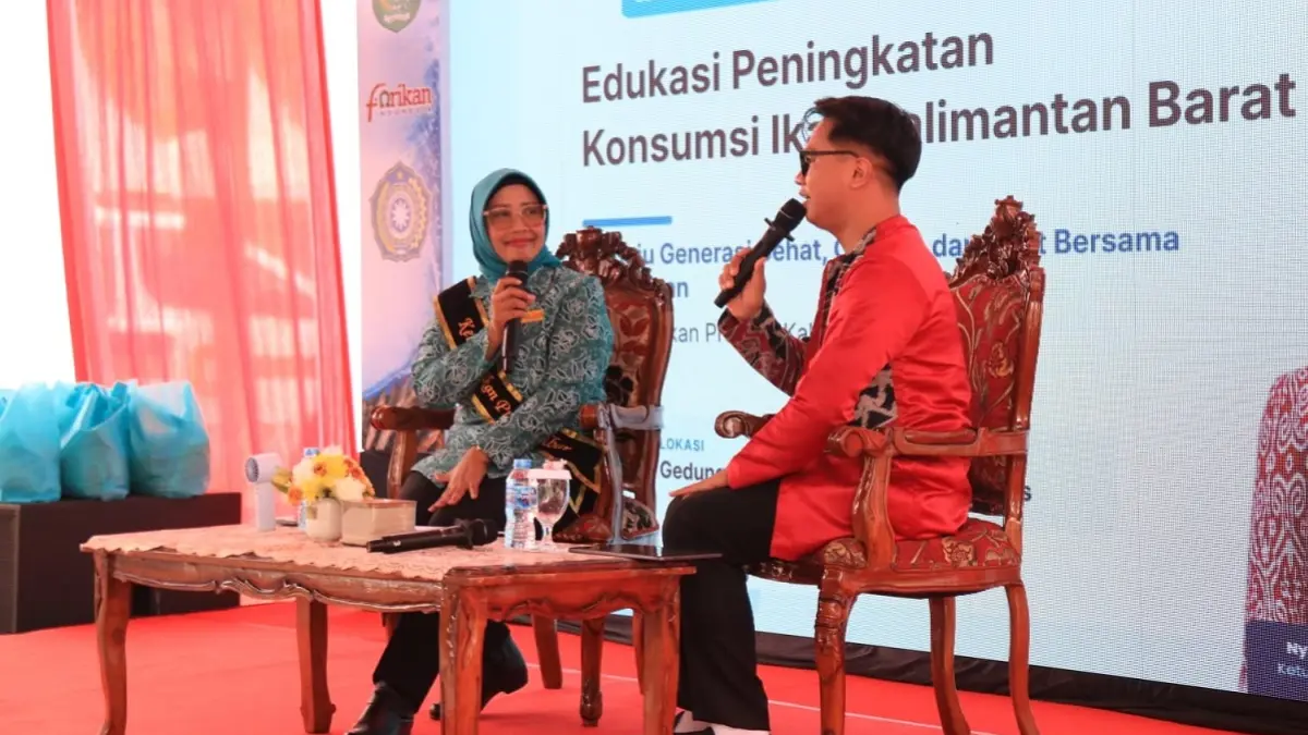 Ketua Umum Forum Peningkatan Konsumsi Ikan (Forikan) Provinsi Kalbar, Erlina Ria Norsan saat menjadi narasumber talk show edukasi peningkatan konsumsi ikan. (Adpim Pemprov Kalbar)
